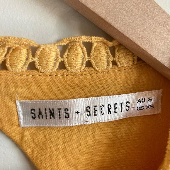 Saints + Secrets Selfie Leslie Reign Sleeveless Lace Up Back Dress Yellow XS - Picture 8 of 13